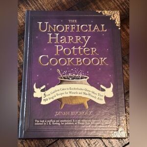 The Unofficial Harry Potter Cookbook - Purple